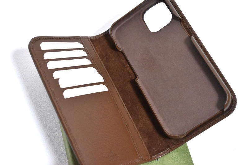 ○★新品 未使用 GUCCI GGスプリーム 手帳型 iPhone15用 新品 GUCCI GGスプリーム iPhone15用 スマホケース 国内正規品