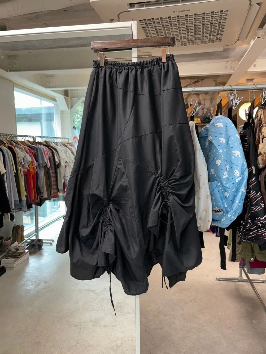 YUMMY GRIMES スリット シャーリング ロング丈スカート