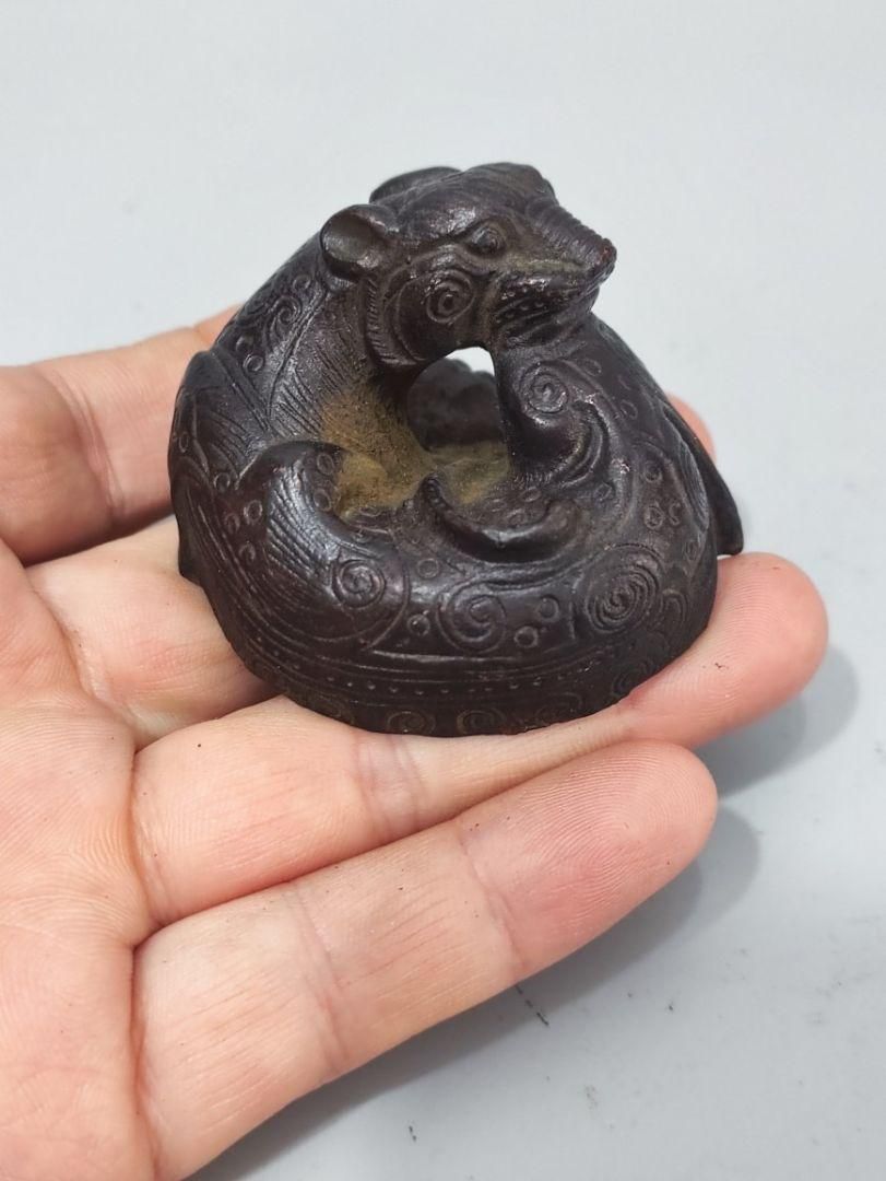 銅 細工 浮彫り祥雲瑞獣麒麟 銅皿銅盤 工芸品 美術品 置物