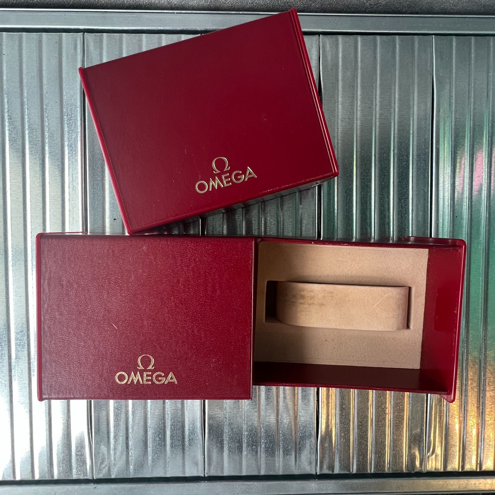 OMEGA オメガ ボックス ウォッチケース 空箱 美品 新品未使用 大量在庫 2個セット】OMEGA オメガ ボックス BOX 木製 ウォッチケース