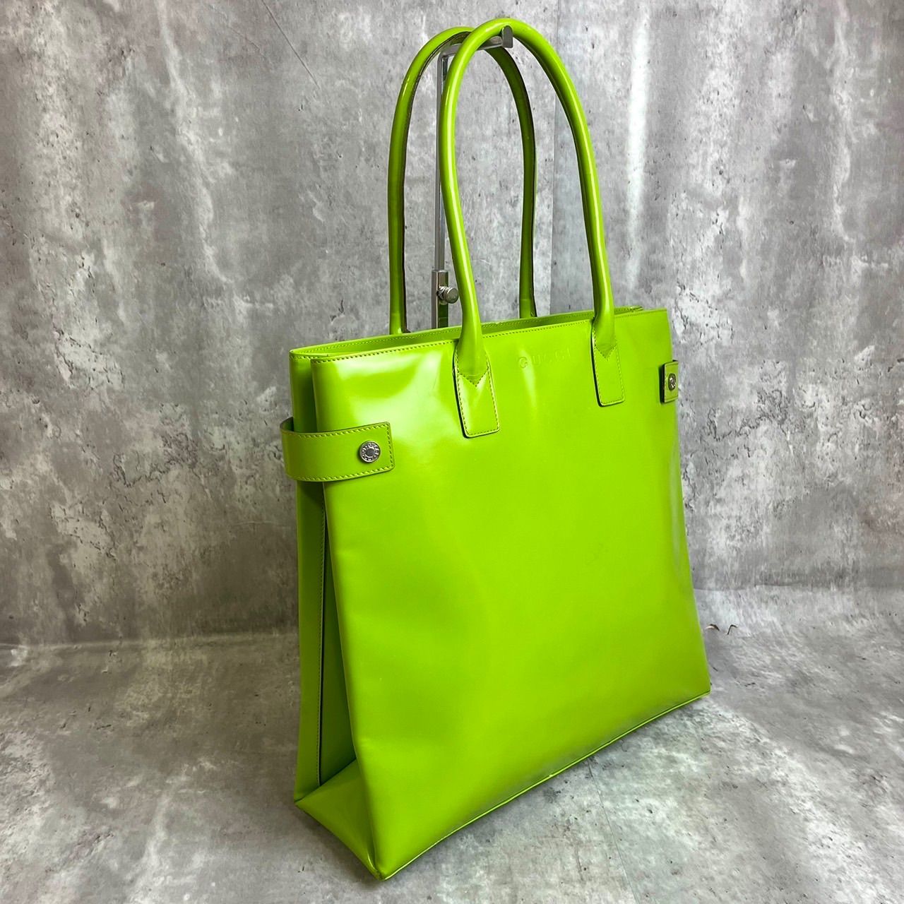 ✨良品✨ GUCCI グッチ 肩掛け トートバッグ ハンドバッグ ロゴ