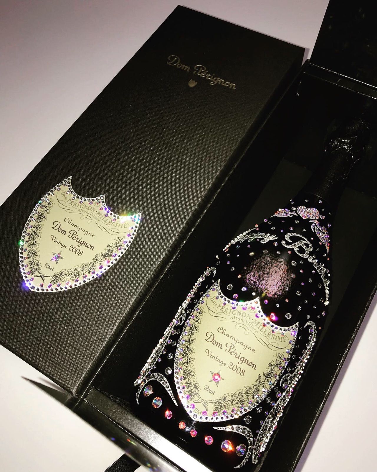 ドンペリ☆スワロフスキー施工 - メルカリ