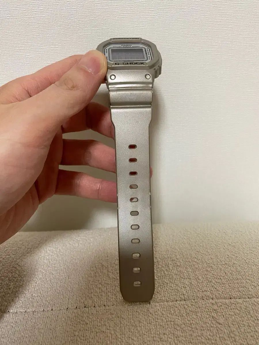 ジーショック DW