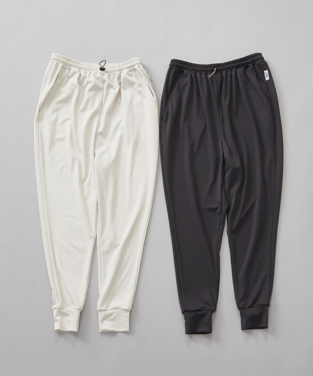 プランプストレッチ ギャザーパンツ