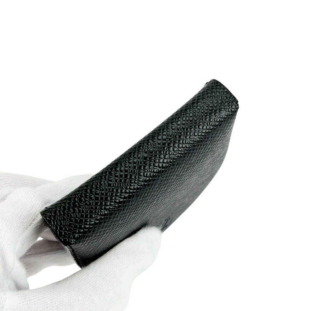 レザー アルドワーズ