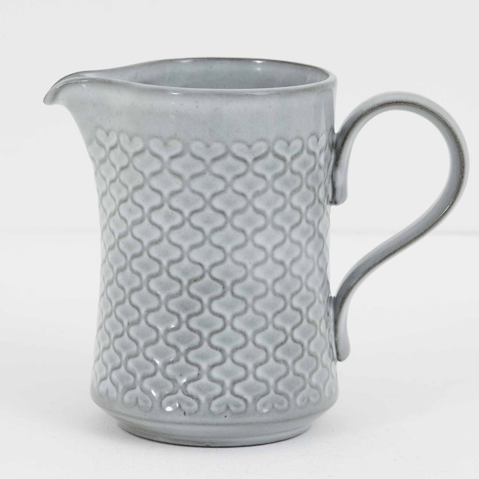 高仲健一 陶器花入 動物などを描いた壺です。高さ14センチ、口、直径