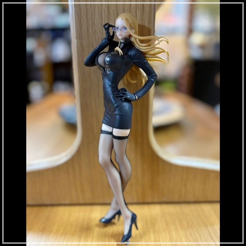 ワンピース カリファ フィギュア ONE PIECE GLITTER &GLAMOROUS グリッター グラマラス Aカラー 黒 ブラック  台座パーツ欠品【RU0927-6】 - メルカリ