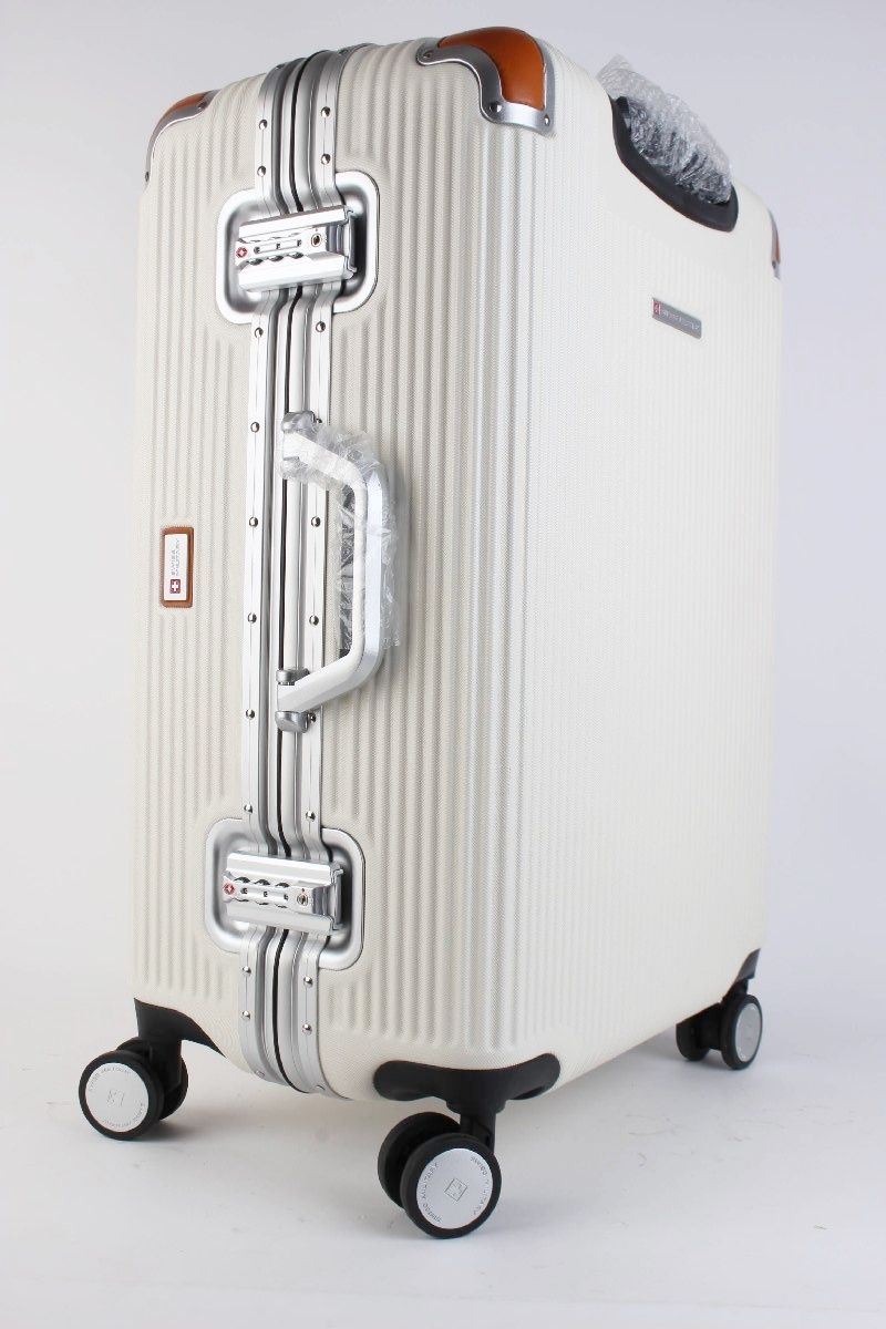 訳あり スイスミリタリー スーツケース 64L 24インチ SM-C624