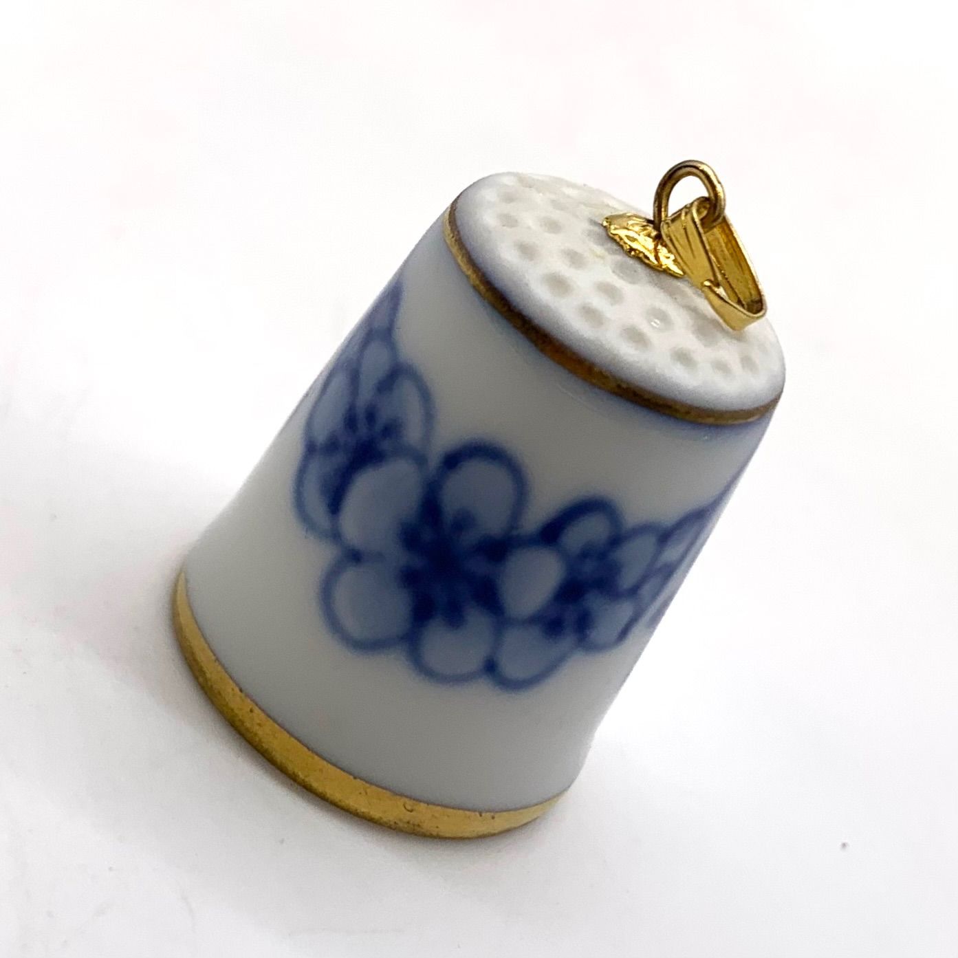 お買い得】B&G Royal Copenhagen ネックレストップ 指ぬき型ネックレス 