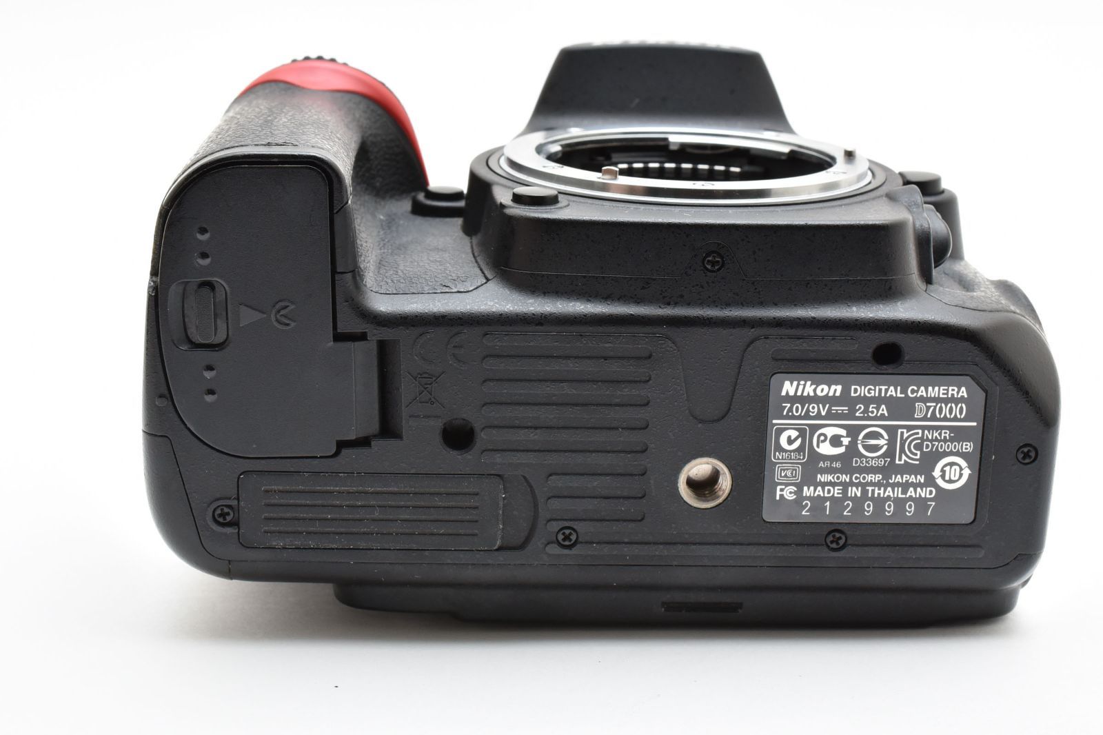 ☆良品☆ ニコン Nikon D7000 ボディ 《バッテリー付き！》☆完
