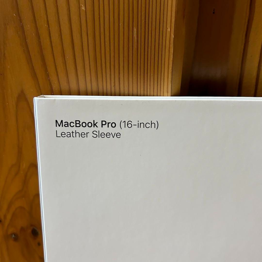 Apple 純正 レザースリーブ 16インチ MacBook Pro 用 ミッドナイト ...