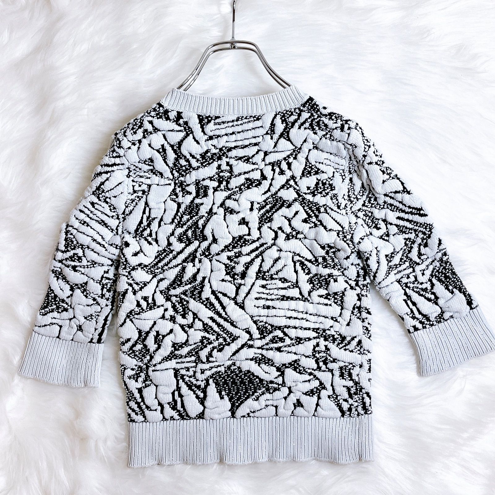 バレンシアガ 七部丈ニット