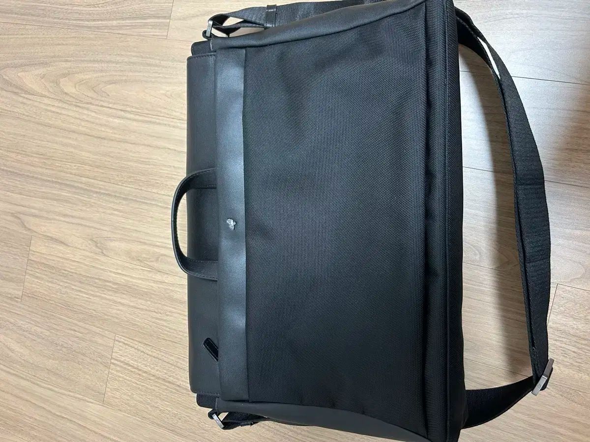 ブリーフケース 販売