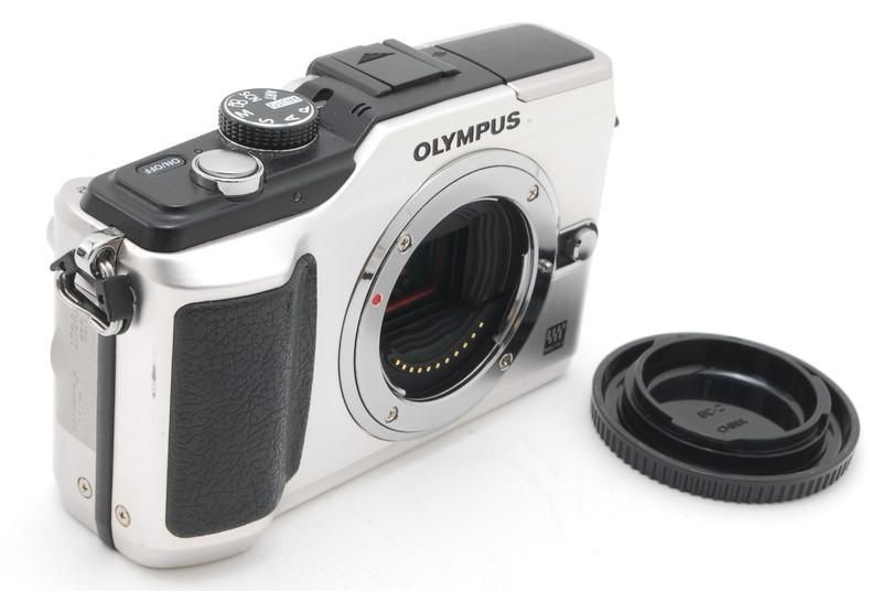 ❤️軽量コンパクトボディ！ショット数3593回☆オリンパス OLYMPUS PEN