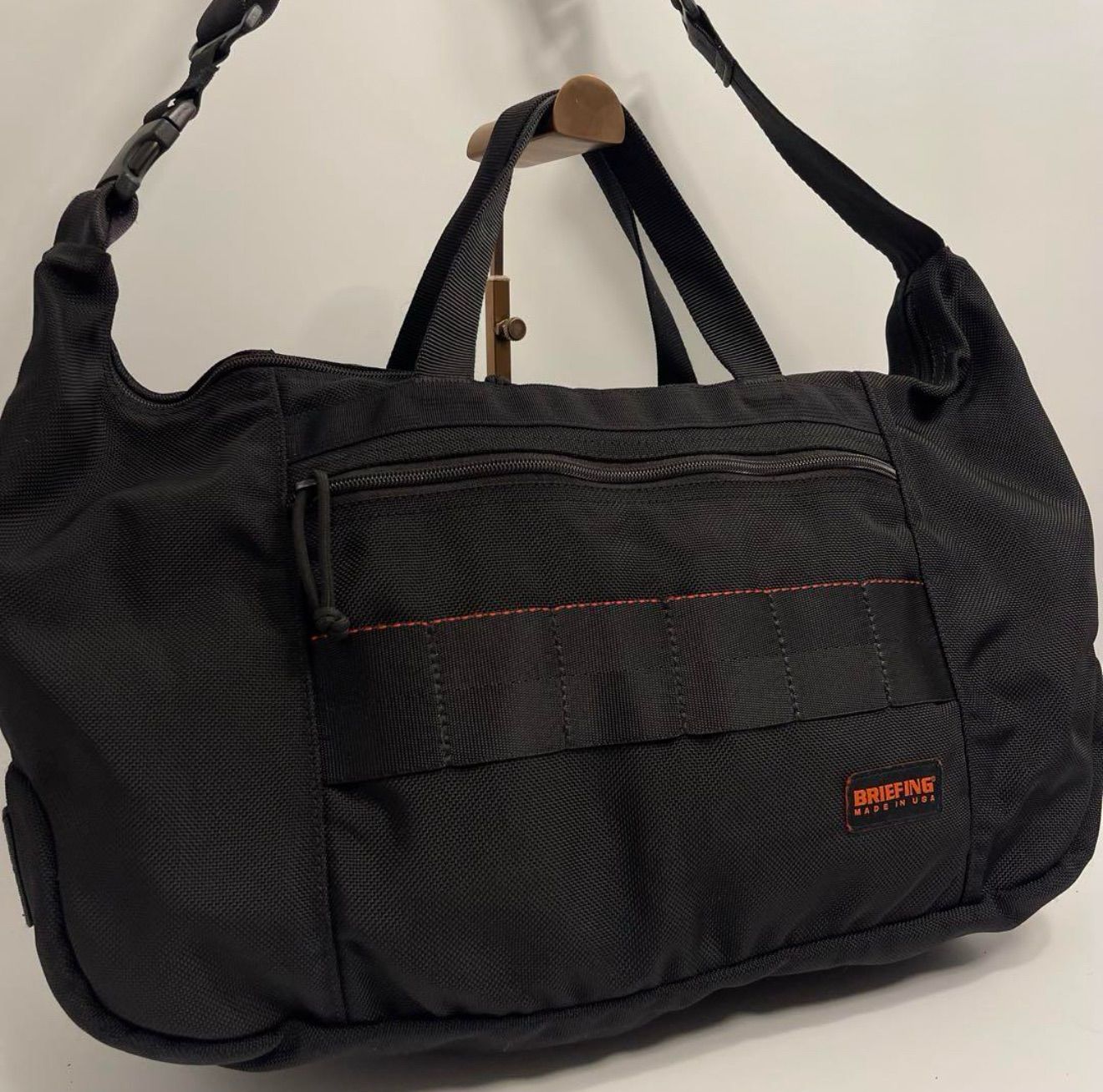 BRIEFING ショルダーバッグ ブラック 大容量