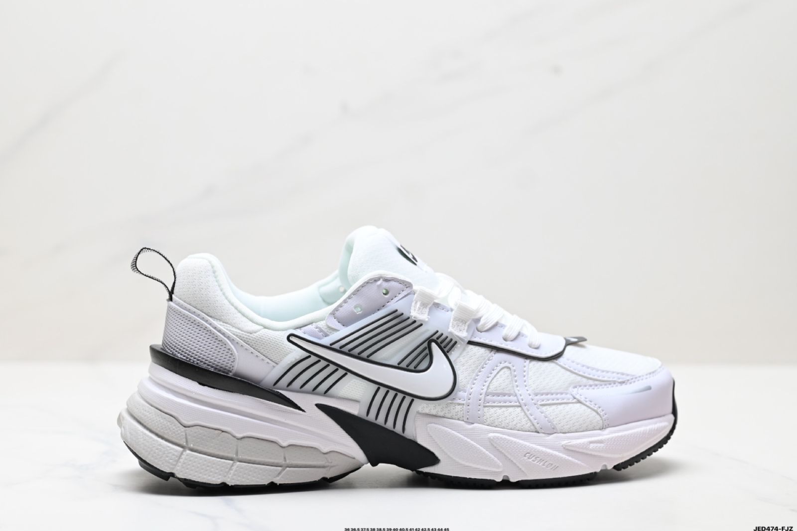 ナイキ Nike V2K RUN ランニングシューズ レトロファッション メッシュ通気性スポーツシューズ-WTO輸入1