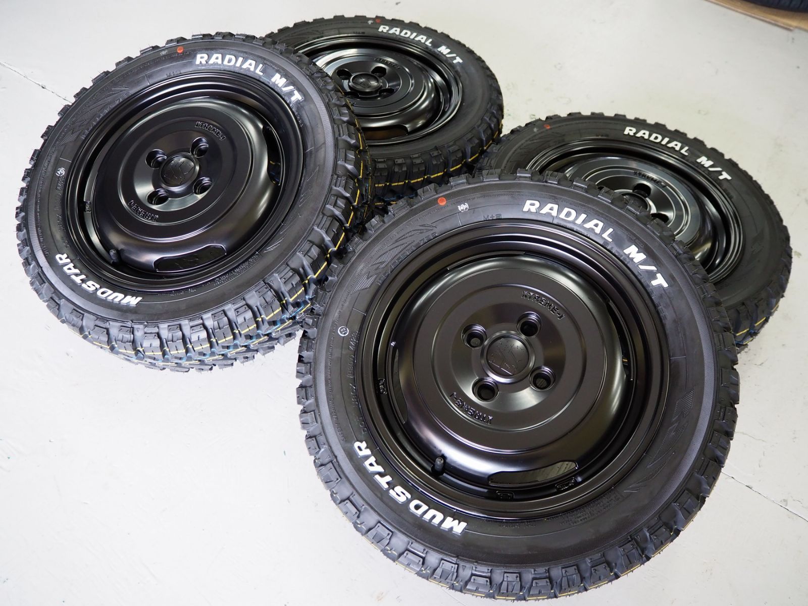 カスタムミラーエディション◆極美◆　軽四　軽トラ　165/55R14 ゴツゴツ系 MLJ XTREME-J JOURNEY 14inch 4.5J 4H100 +43 マッド