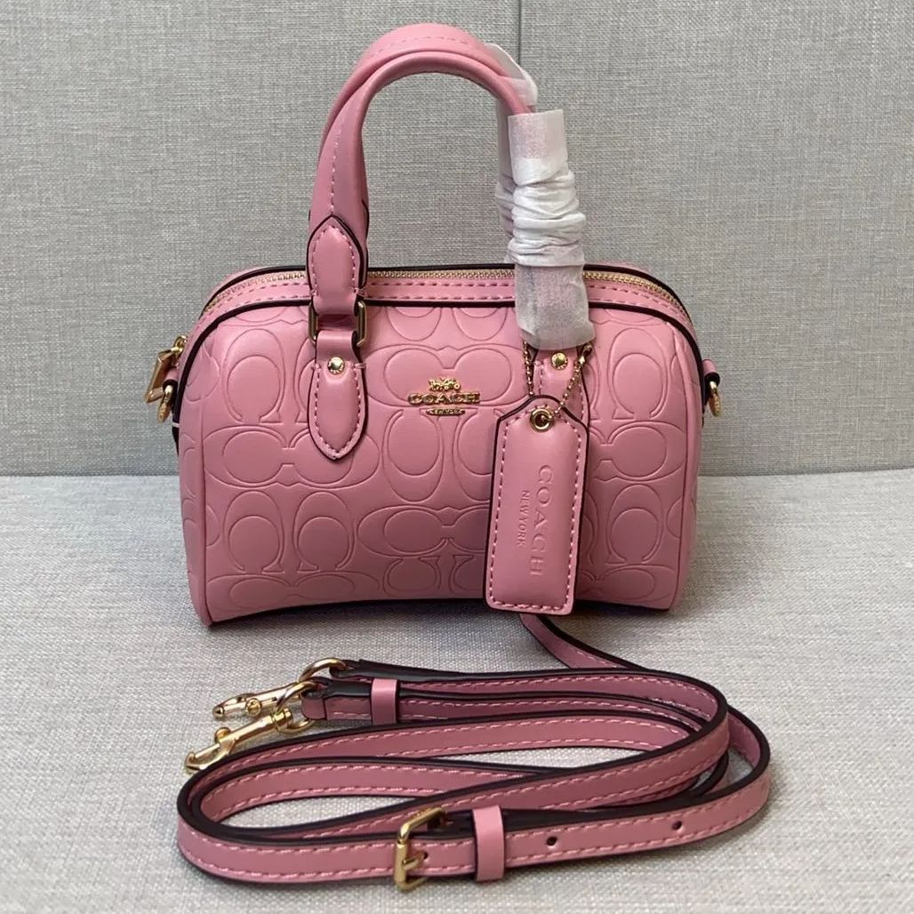 新品 COACH ミニ ローワン クロスボディ バッグ/クラシック ピロー バッグ CN754 コーチ ピンク R872 - メルカリ