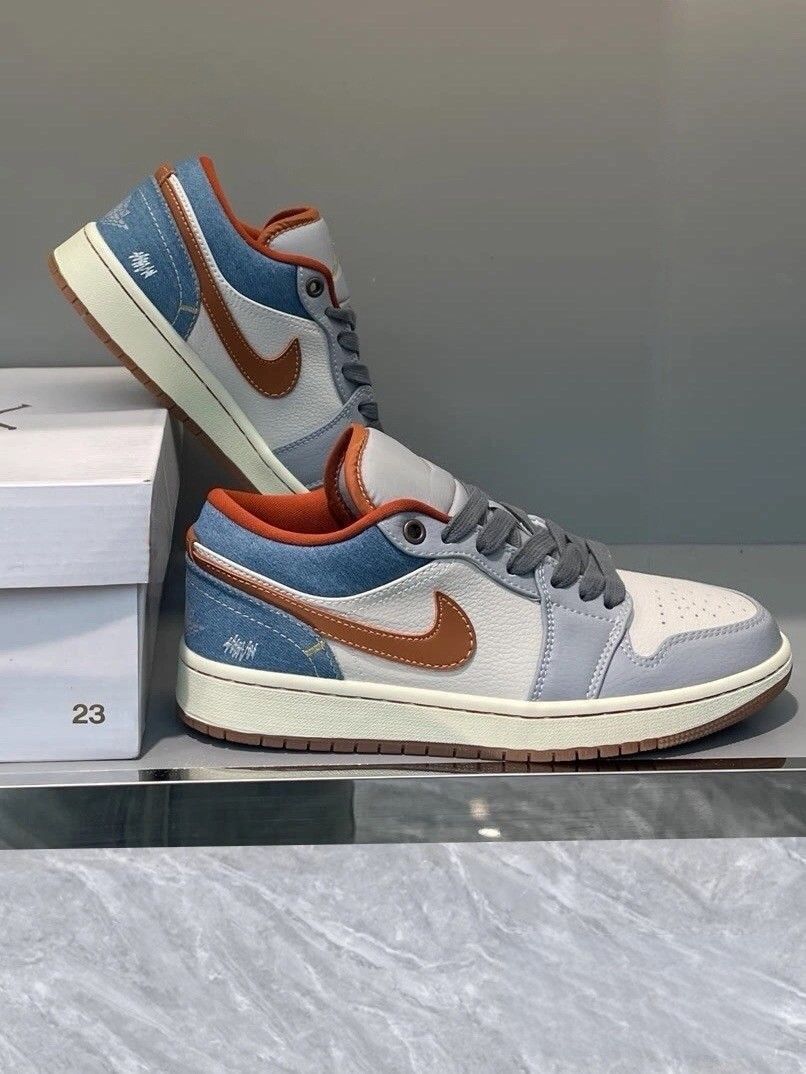 げ ?? ?? Nike WMNS Air Jordan 1 Low Denim Phantom ジョーダン