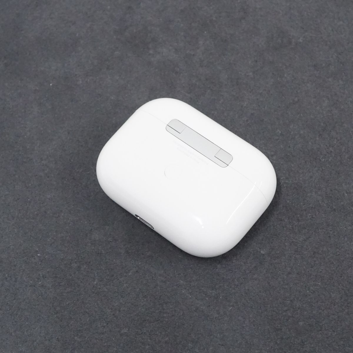 美品　Apple AirPods  Pro エアーポッズ　充電ケースのみ商品状態