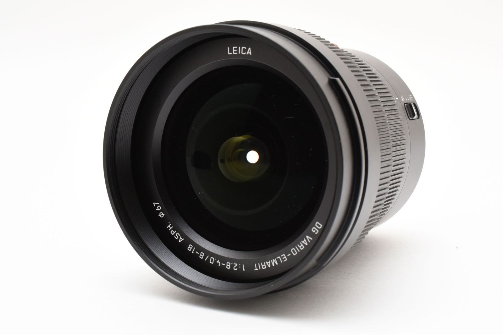 8-18mm F2.8-4.0