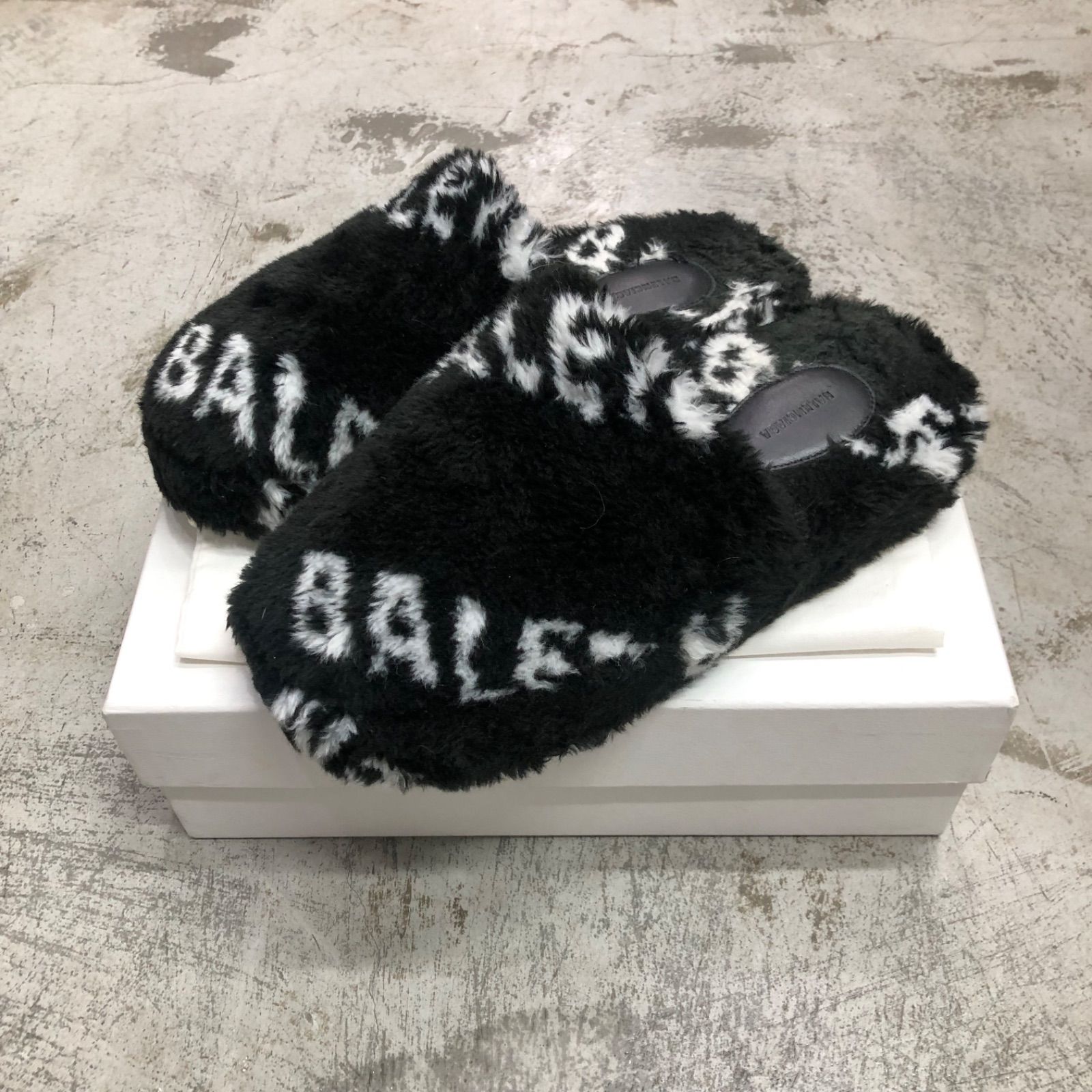 BALENCIAGA フリース ロゴ サンダル スリッパ 624582 バレンシアガ 37