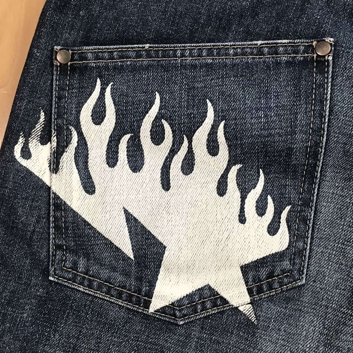 A BATHING APE（ショートパンツ）のフリマアイテム一覧 BAPESTA 刺繍