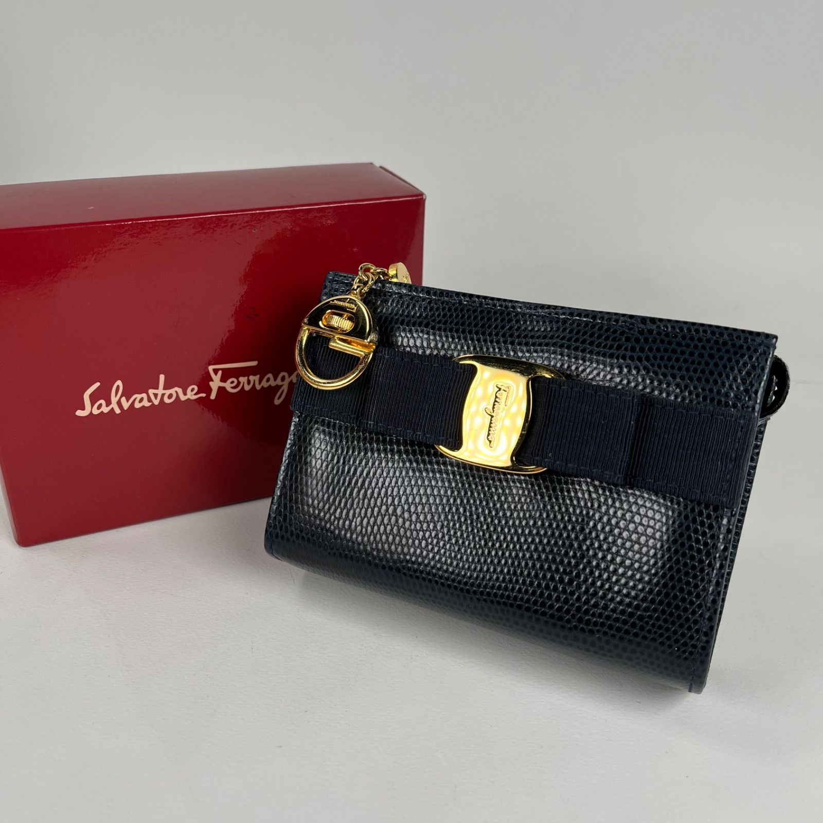 美品 Ferragamo サルヴァトーレ フェラガモ レザー リザード型押し