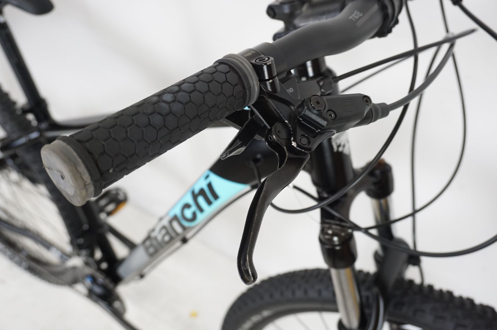 BIANCHI 「ビアンキ」 M0015C 2024年モデル マウンテンバイク