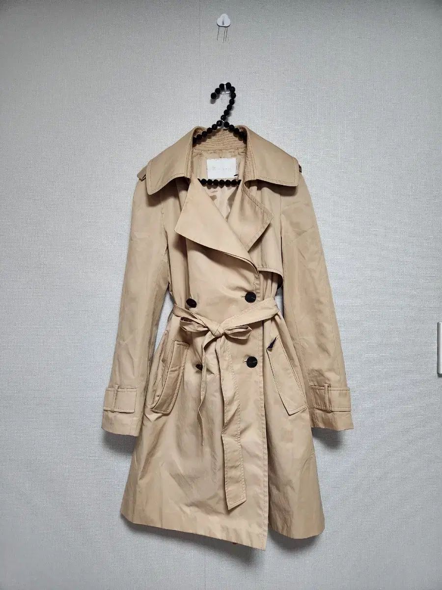 ミシャトレンチコート