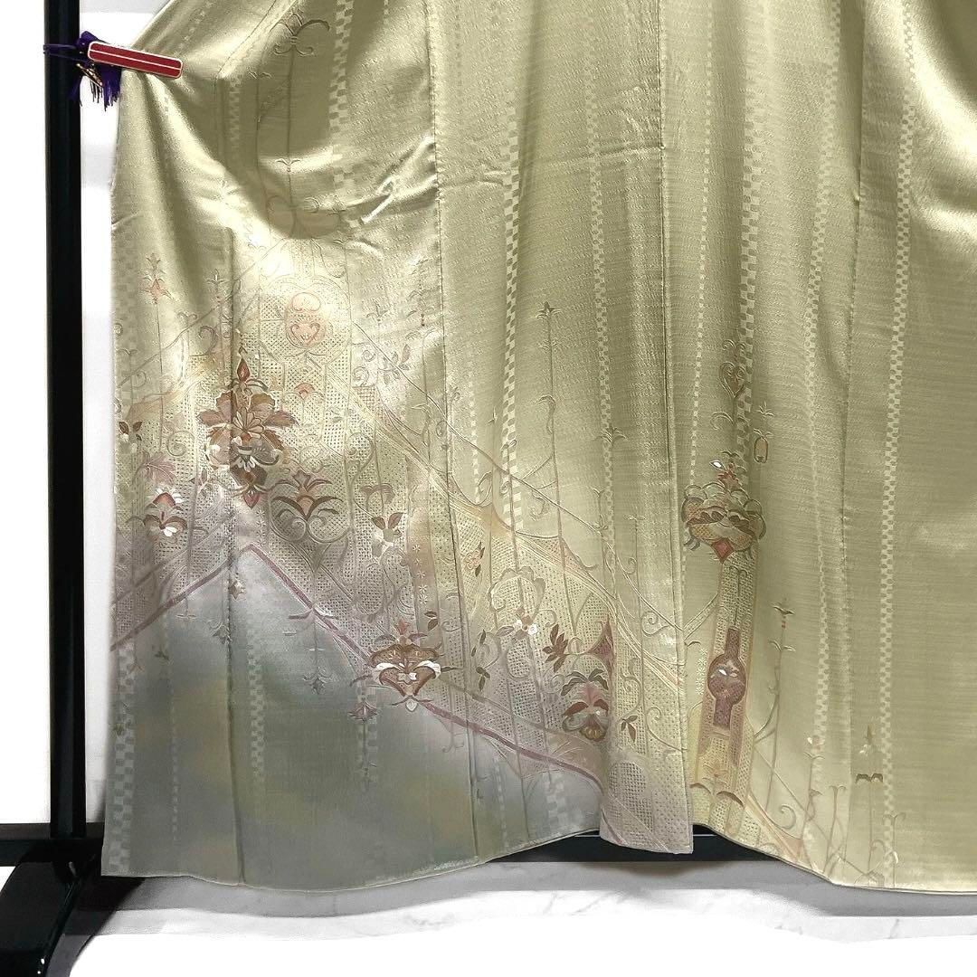 付け下げスワトウ刺繍唐花唐草市松アラベスク着物021a d