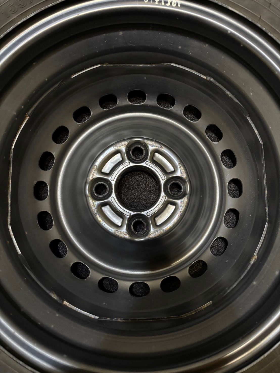 スタッドレス