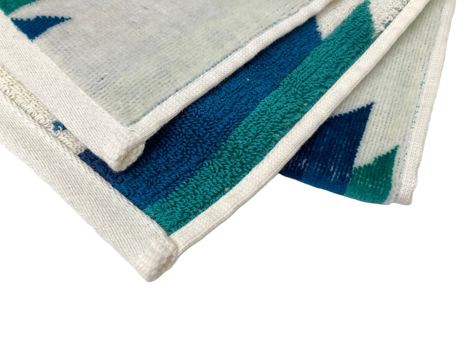 新品】 PENDLETON (ペンドルトン) Oversized Jacquard Spa Towel タオルケット ビーチタオル ブランケット  XB233-54663 アウトドア 雑貨/028 - メルカリ