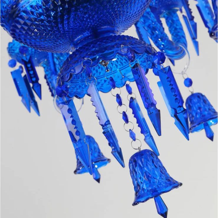 クリスタルガラス 欧風おしゃれ シャンデリア 8灯（電球つきます）