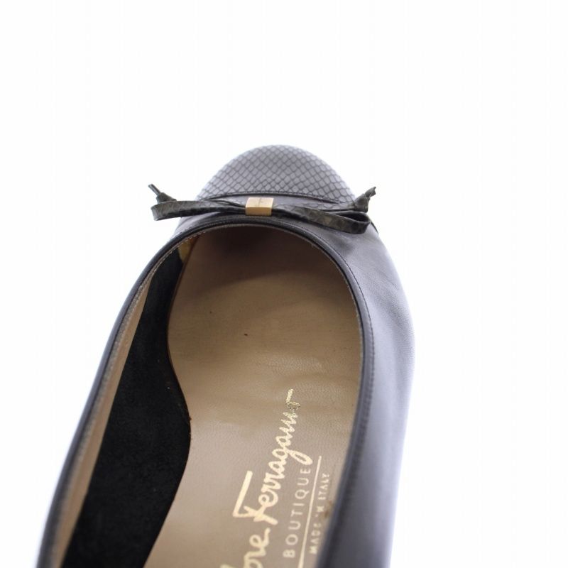 サルヴァトーレフェラガモ Salvatore Ferragamo パンプス