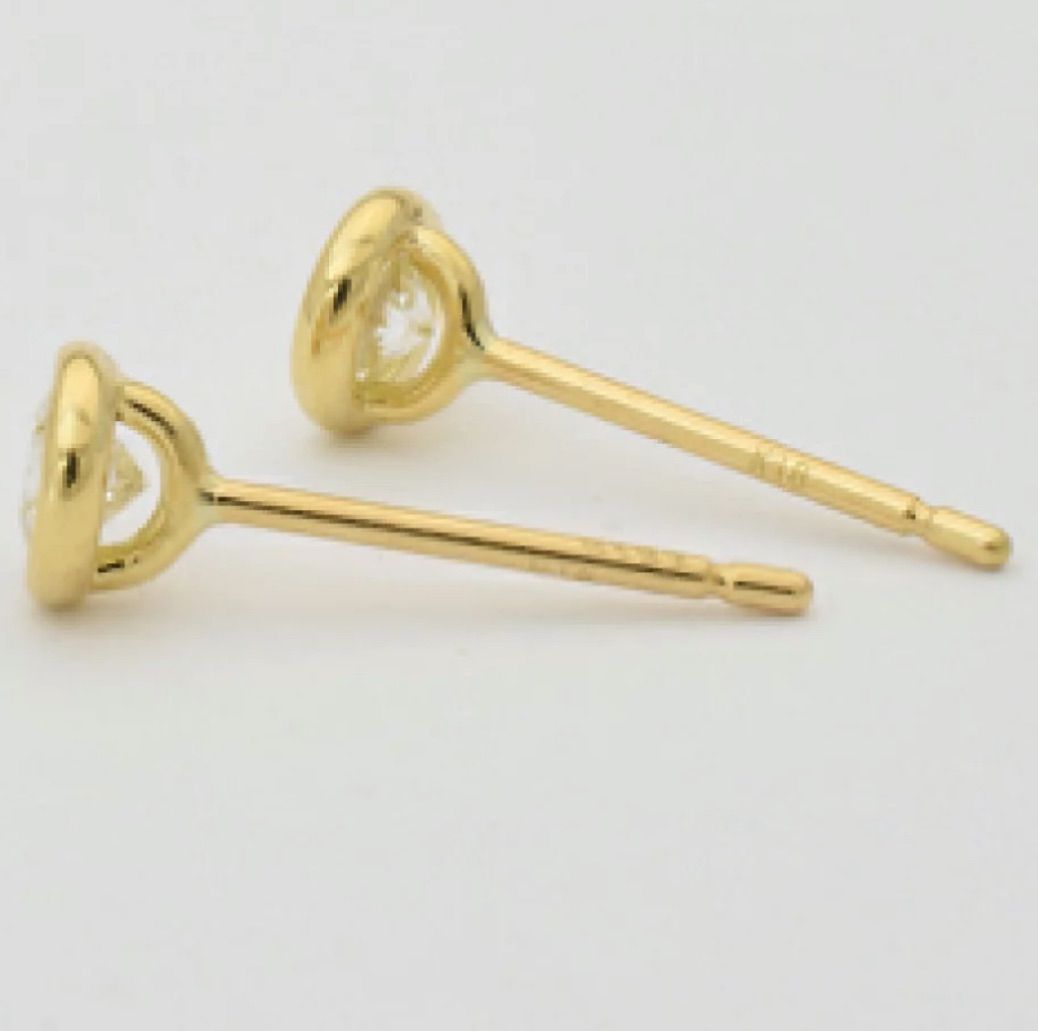 k18 ダイヤ ダイア ピアス ベゼル 覆輪 伏せ込み ラボグロウン