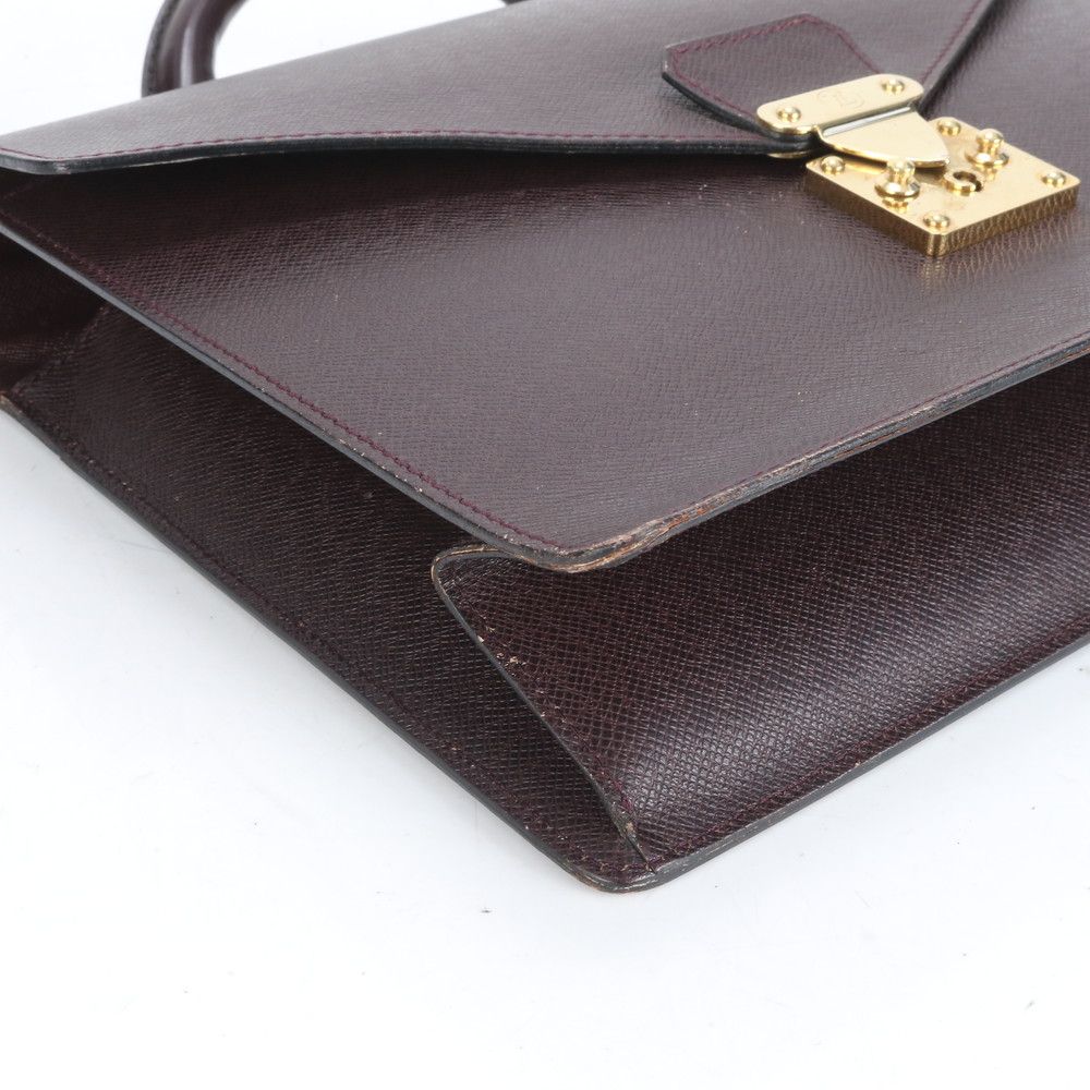 美品 ルイヴィトン 顧客限定 タイガ レザー ビジネス バッグ