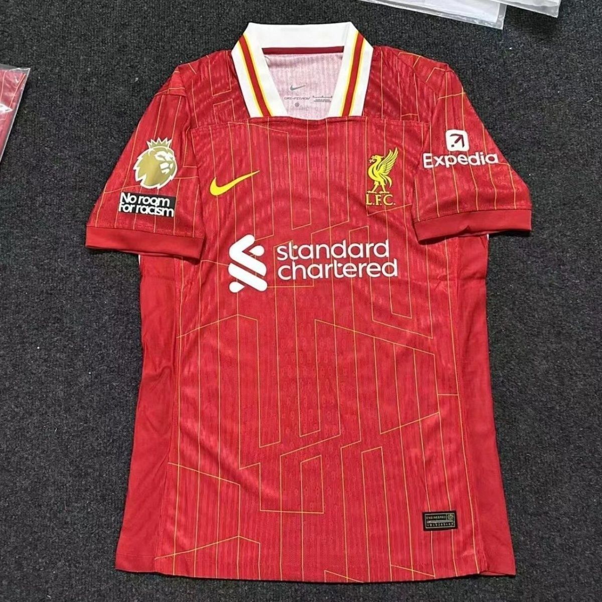 未使用24/25 リヴァプール 優勝記念ユニフォーム　Lサイズ liverpool リヴァプール 24/25 シーズン 優勝記念 ユニフォーム