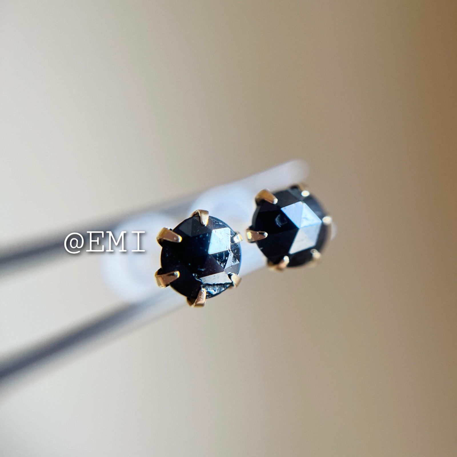 【スペシャルセール 】 K18 天然ブラックダイヤモンド 0.60ct ピアスblack DIAMOND 5