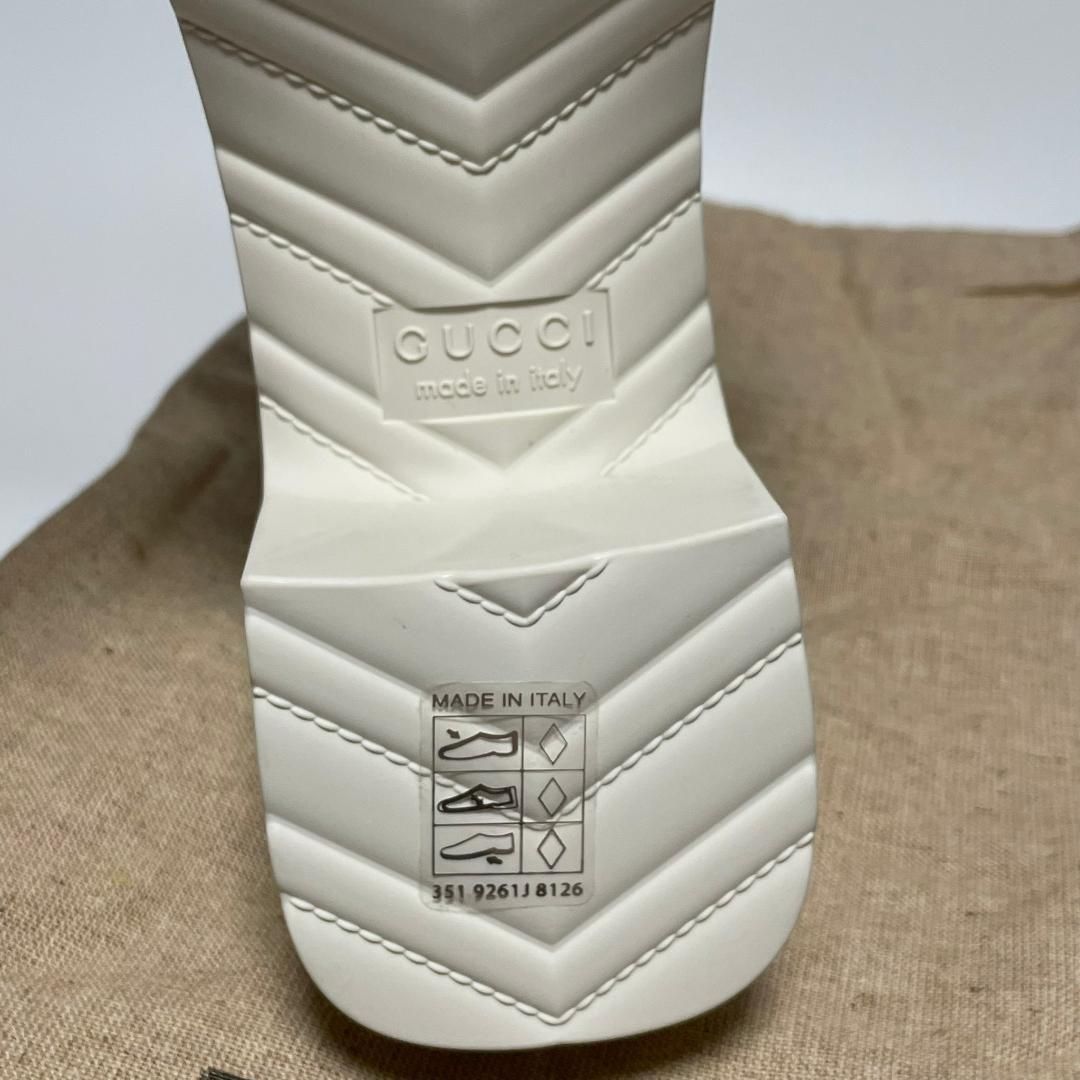 グッチ 624730 ラバー スライドサンダル サンダル ホワイト ロゴ 防水