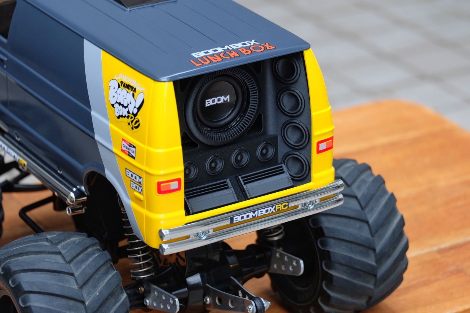 タミヤ ランチボックス】スピーカーマウントキット マットブラック