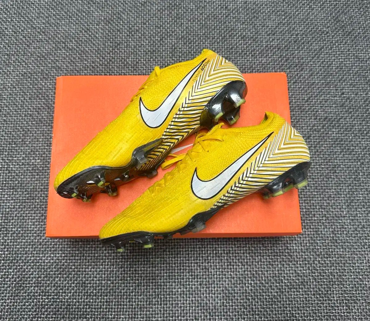 ナイキ マーキュリアル ベイパー 12 エリート FG ネイマール シグニチャー サッカーシューズ 285