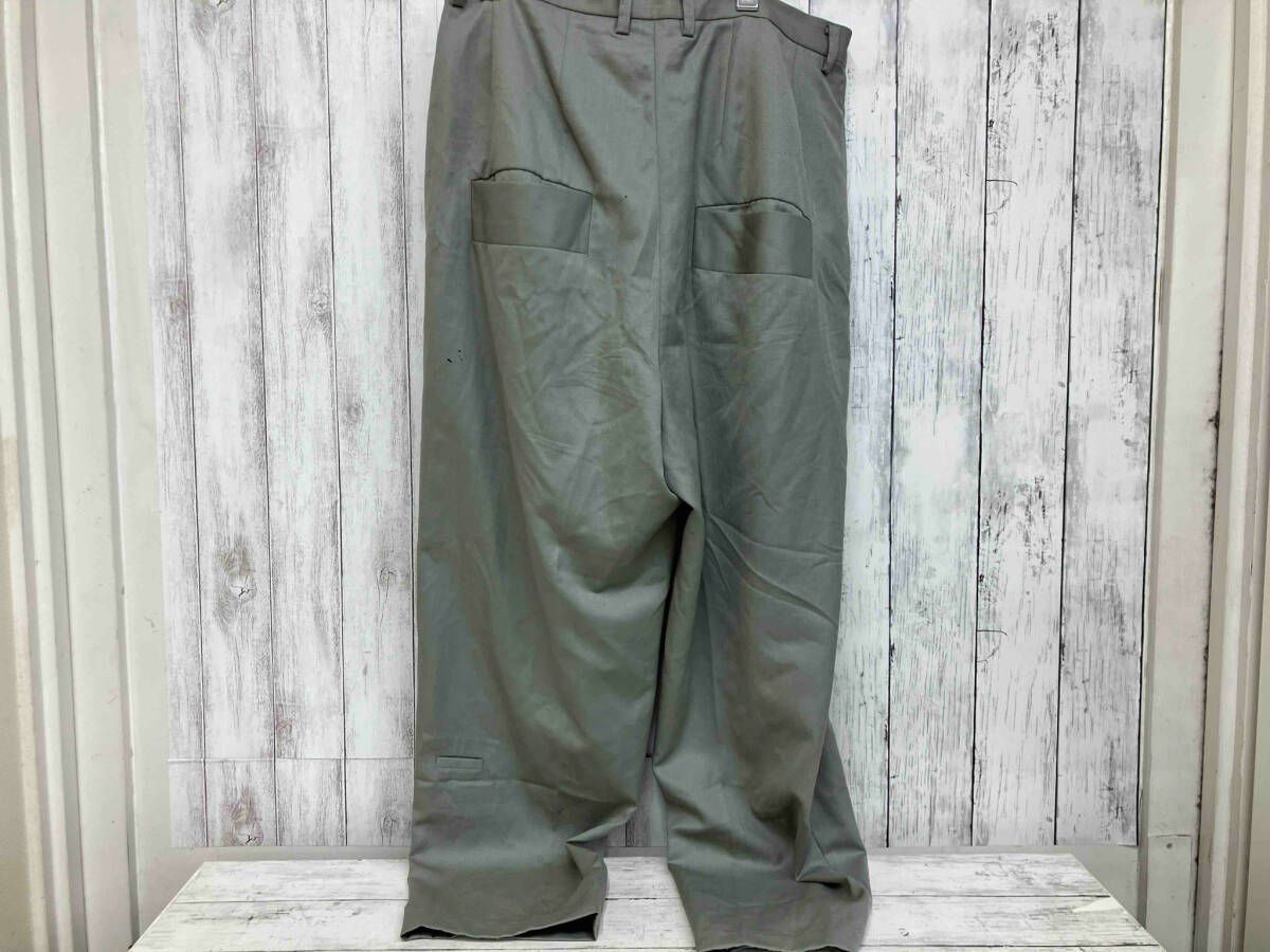 DUlCAMARA|よそいきパンツ|グリーン|スラックス|穴あり
