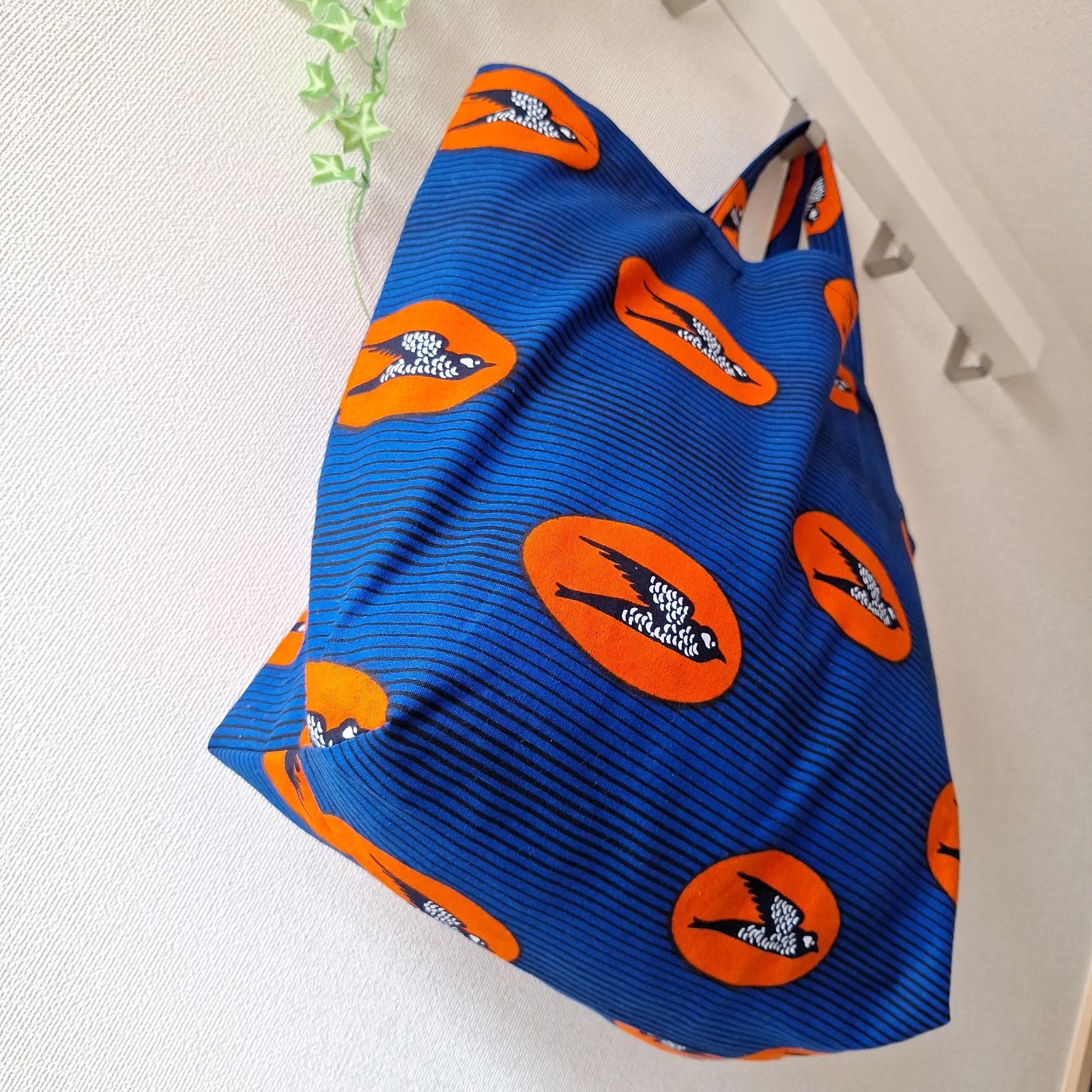 【専用】お纏め アフリカンプリント バッグ ハンドメイド 受注製作】アフリカ布のミニトートバッグ♢コロンと自立♢マチ