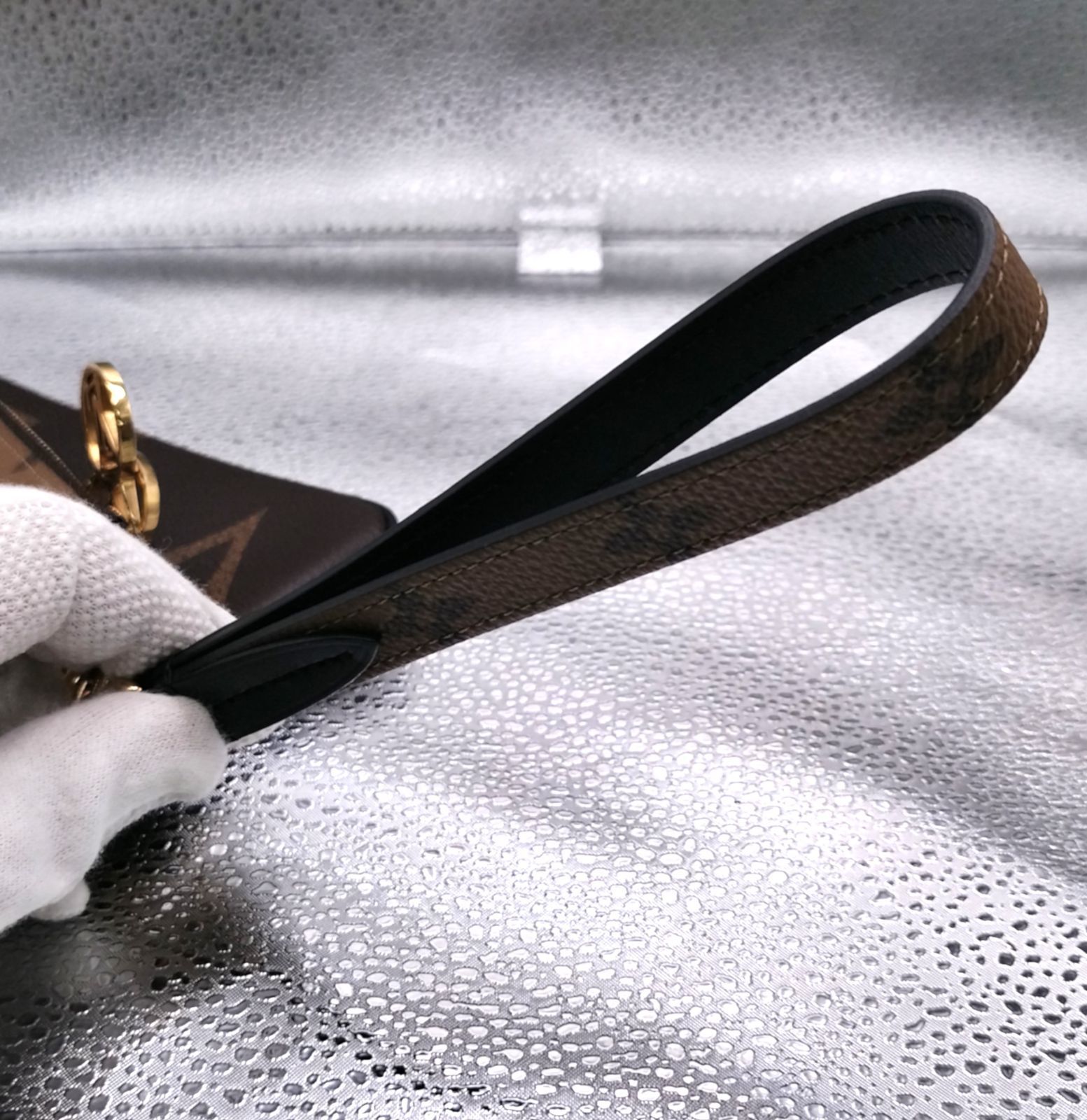 値下げ】ルイヴィトン LOUIS VUITTON ポーチ 小物入れ モノグラム LV 