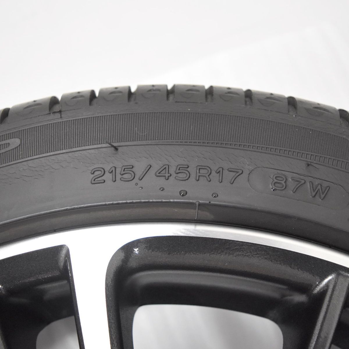 17インチ スバル純正 215/45R17 7.0J +48 5穴 100 BRZ トヨタ 86 17インチ スバル純正 215/45R17 7.0J +48 5穴 100 BRZ トヨタ 86