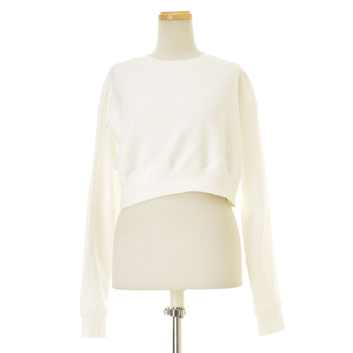 着る機会がないためお譲りします【新品】yo biotop short sweatshirt white