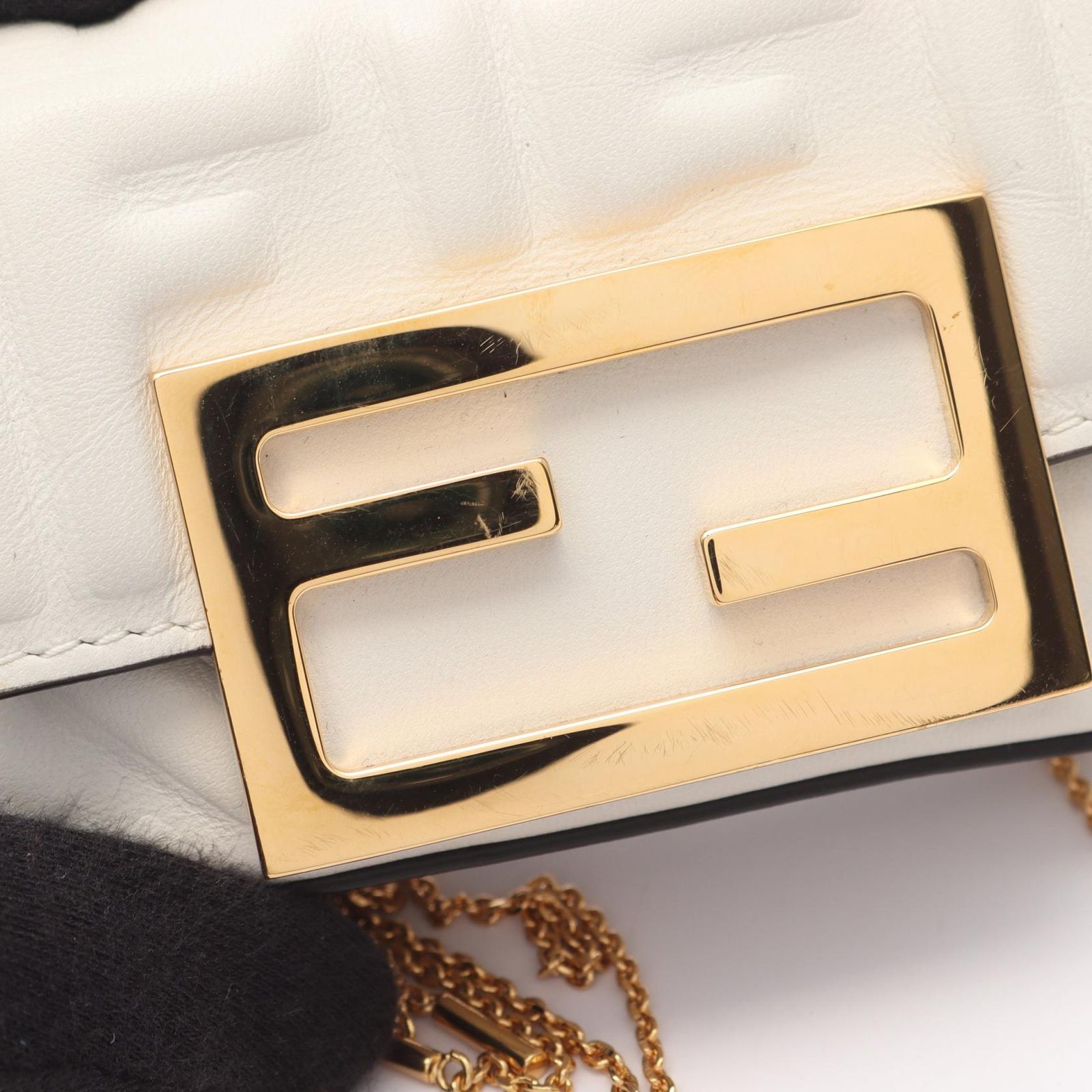 FENDIナノバケットチャーム Nano Baguette Charm Sequins or crystals Silver | Fendi