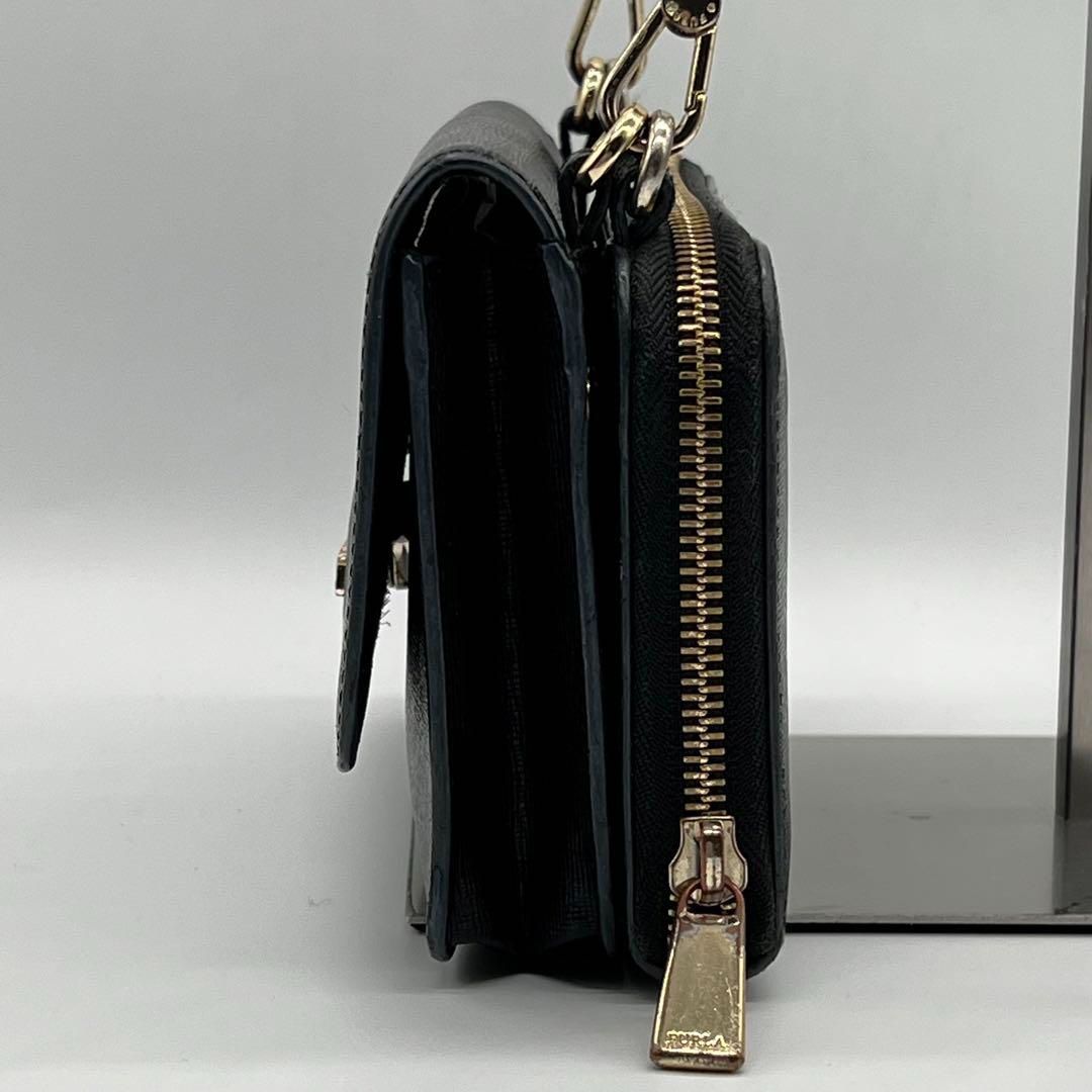 ✨️極美品✨️FURLA リーヴァ ショルダーバッグ ポーチ お財布 ✨️極美品✨️FURLA リーヴァ ショルダーバッグ ポーチ お財布