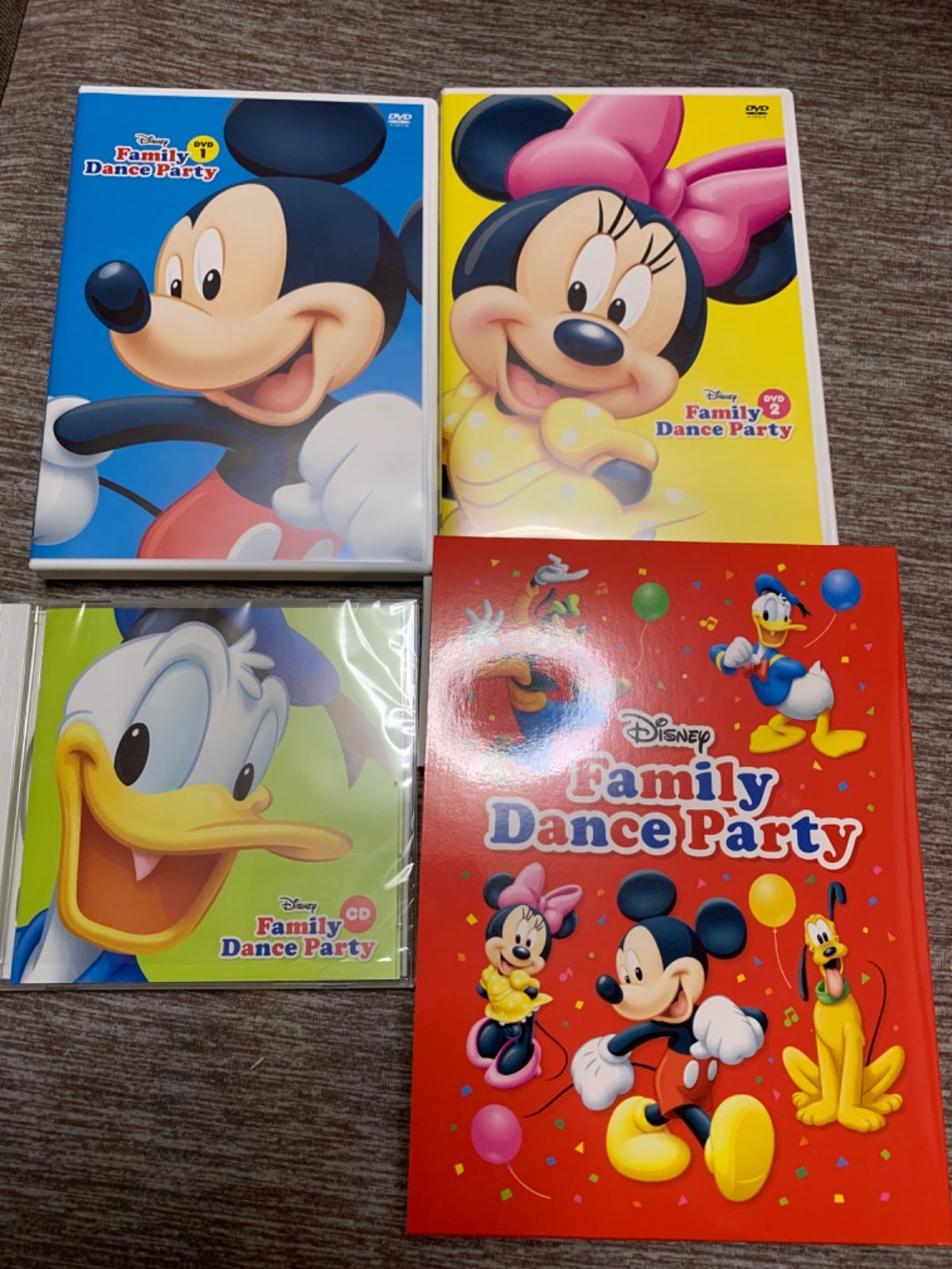 Disney Family Dance Party セット Disney Family Dance Party セット（FAMILY DANCE PARTY）